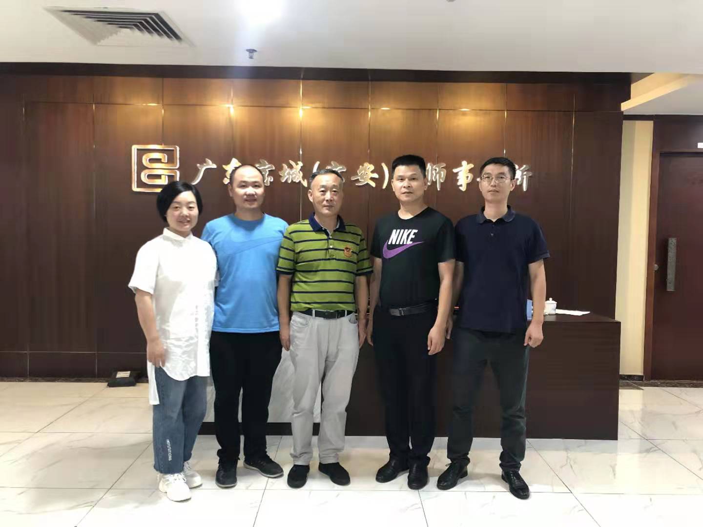 免费av影片