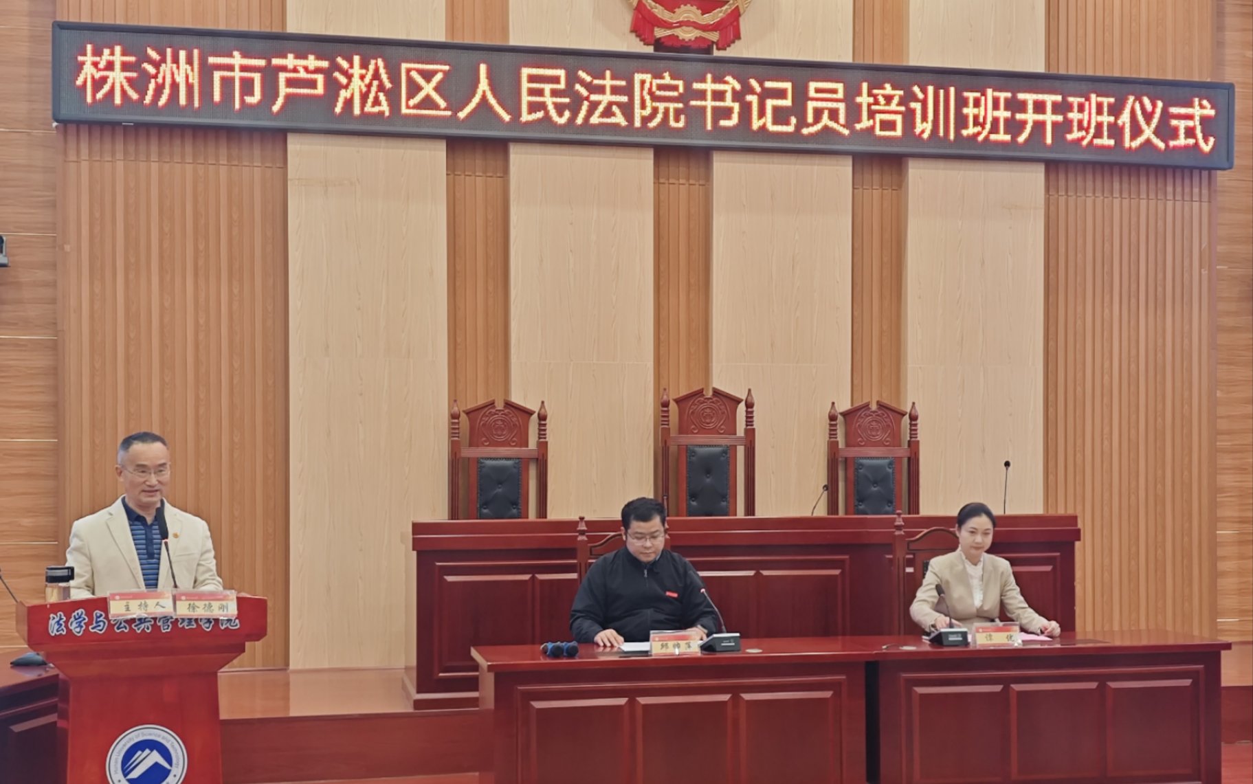 免费av影片