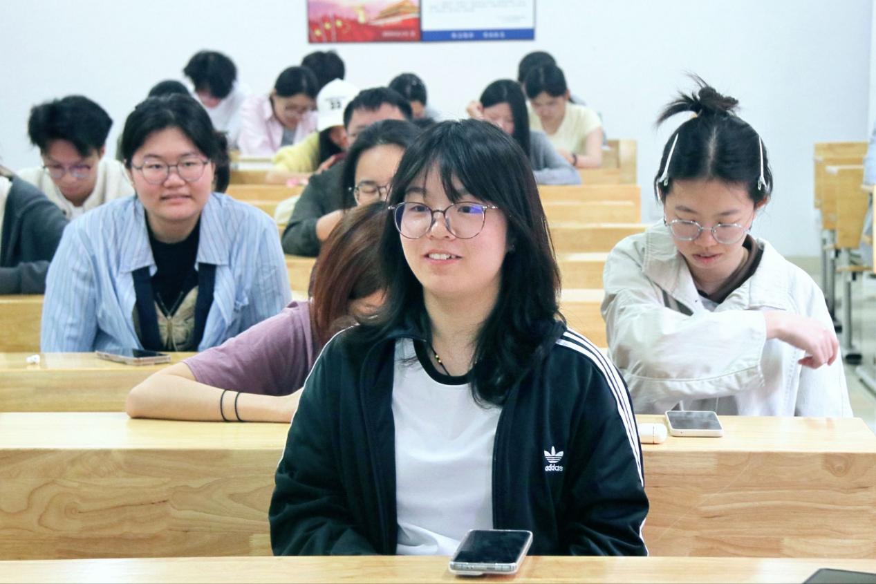 免费av影片